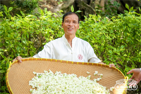 DƬ7.jpg